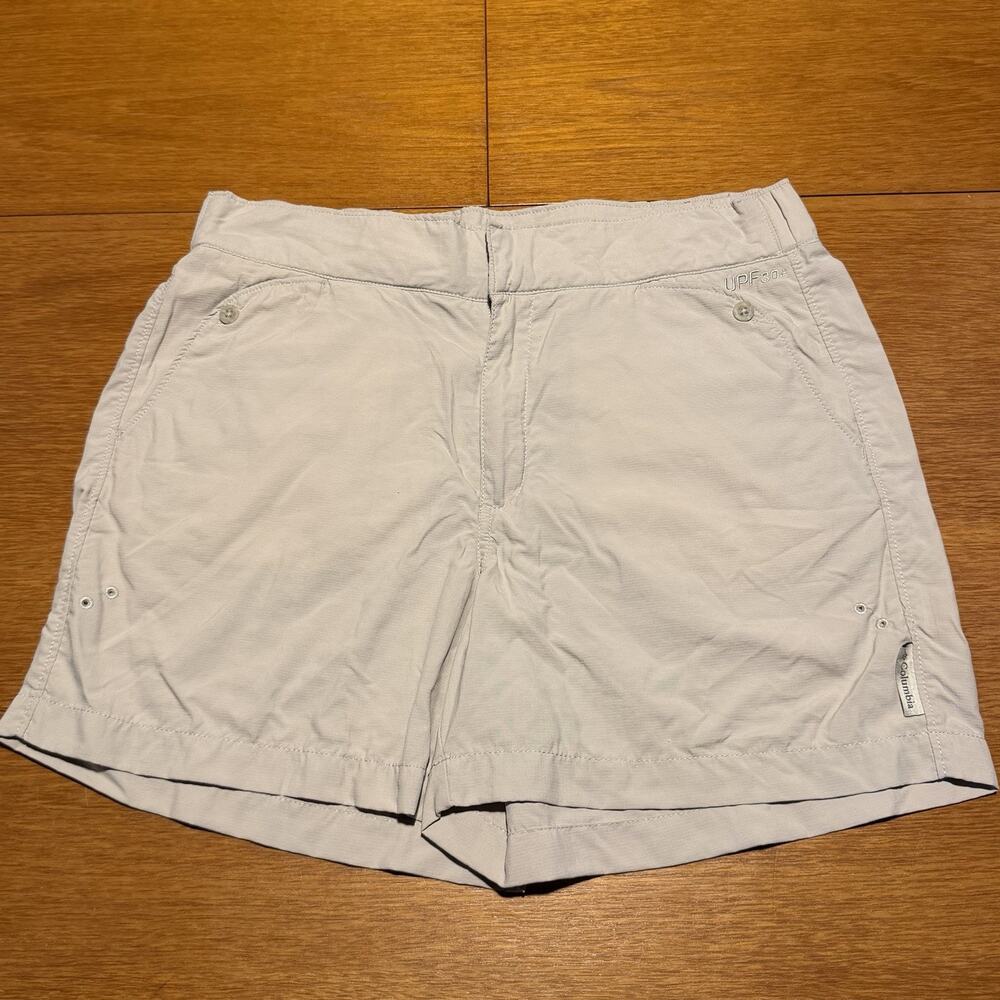 Columbia Shorts Women's Size Medium Tan UPF30+ Repellency With Pockets